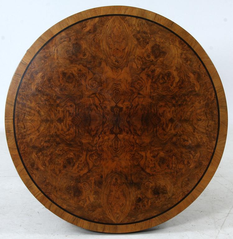SALONGSBORD, nyrenässans, 1800-talets andra hälft.