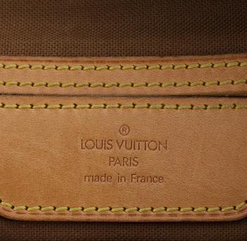 VÄSKA, Louis Vuitton, "Flanerie 45".
