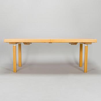Alvar Aalto, matbord, mdell H94, 1900-talets slut.
