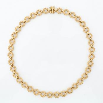 COLLIER, Chiampesan, Italy. 18K gold with diamonds circa 0.10ct.