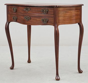 TOILETTEBORD, George II-stil, 1800-tal.