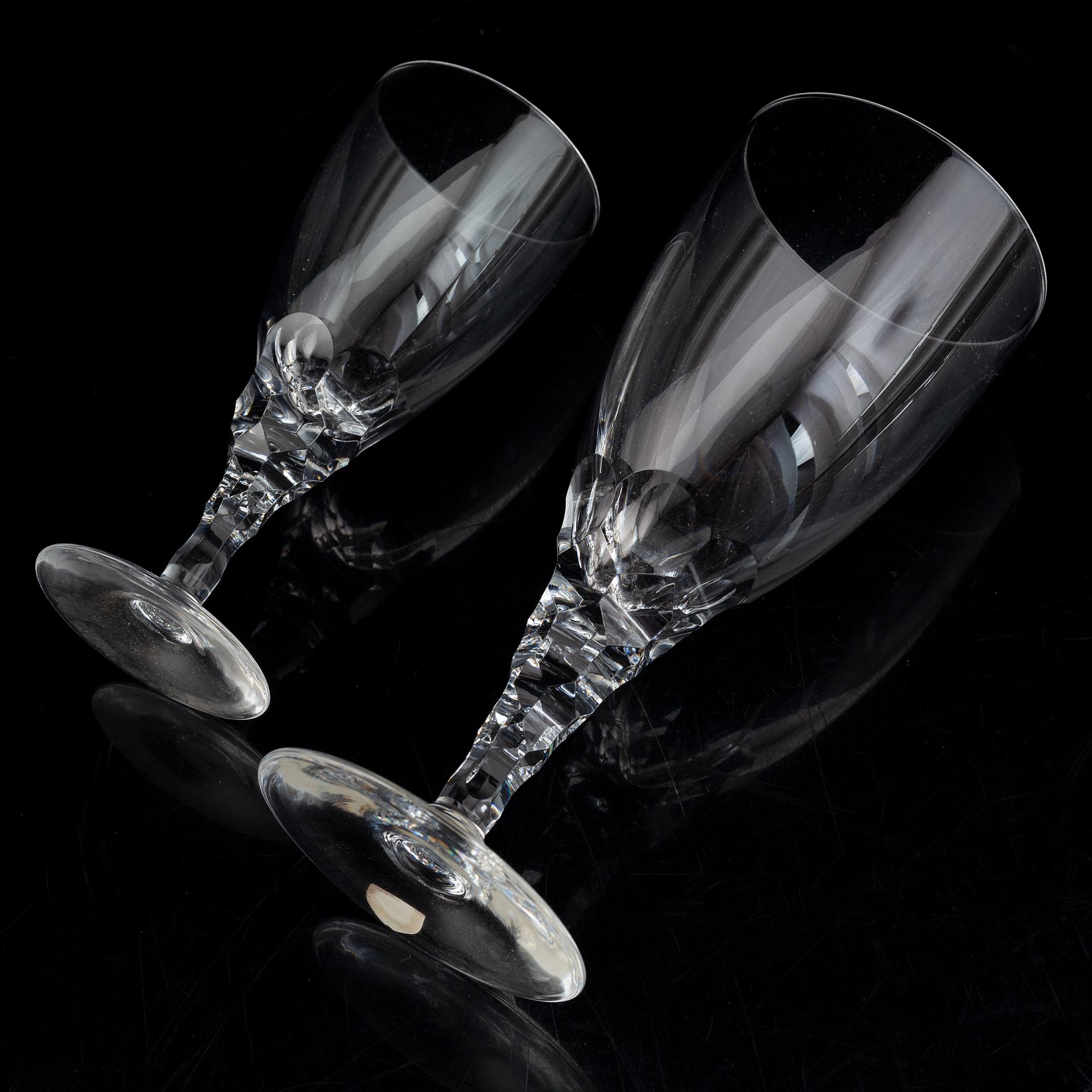 Ingeborg Lundin, 65 pieces glass, 'Carina', Orrefors.