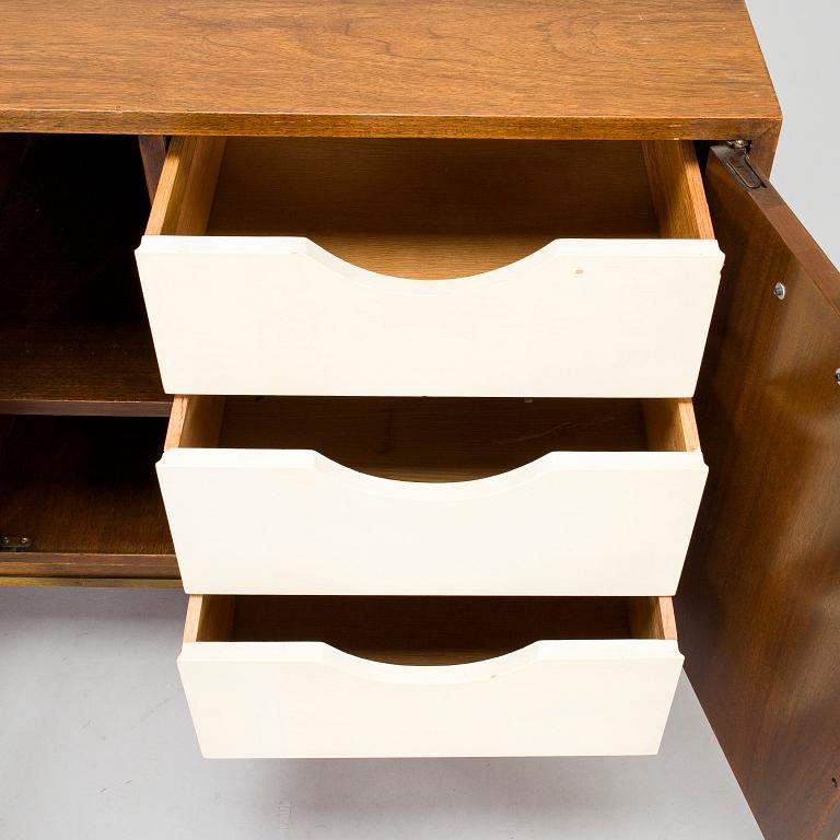 Merton Gershun, sideboard, "Dania", American of Martinsville, 1900-talets mitt, USA.