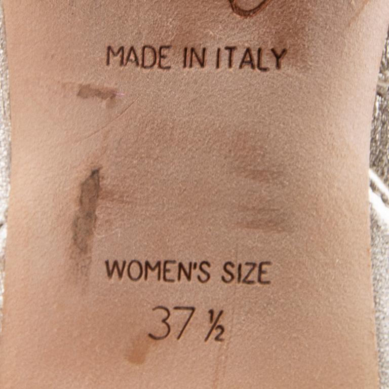 Tods`s och Roger Vivier, skor 2 par 37-37,5 enligt märkning.