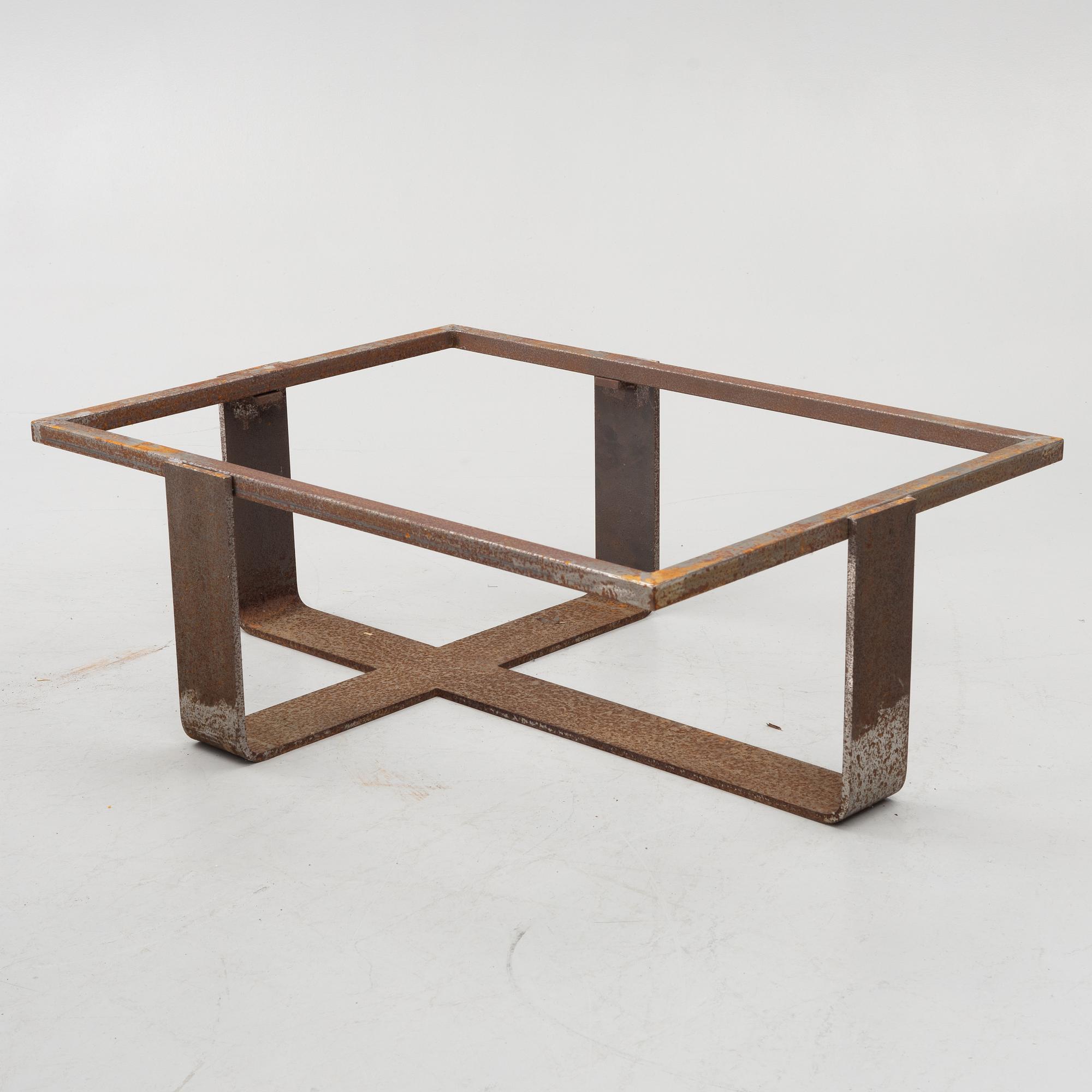Eva-Lotta Axelsson, a coffee table, 'BPN', Nude Studio.
