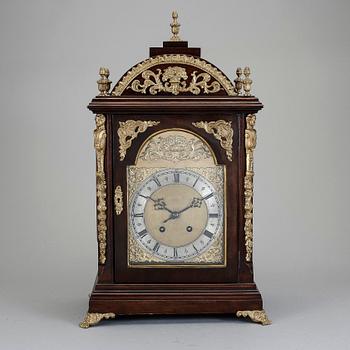 BORDSPENDYL, engelsk stil, 1900-talets mitt.