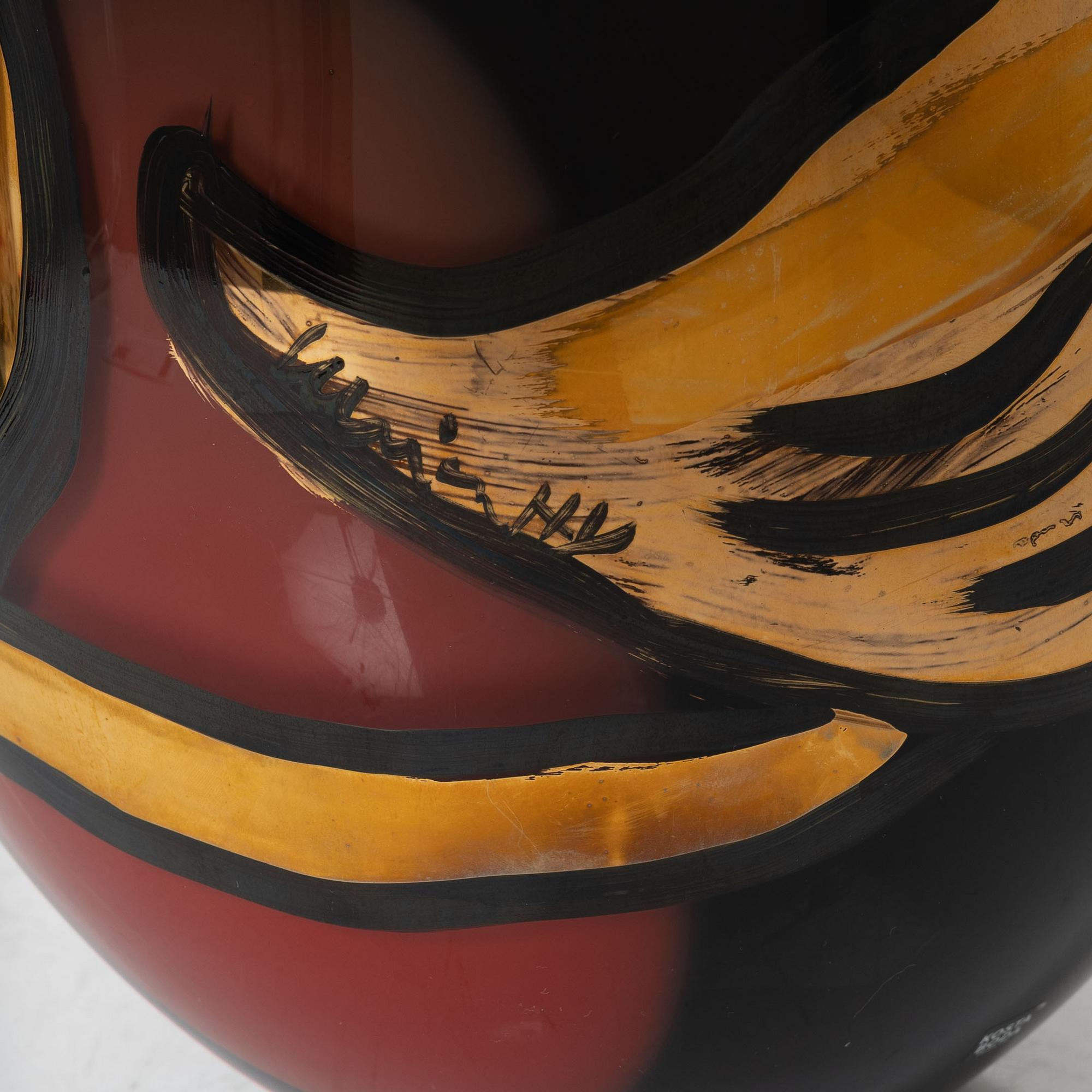 Ulrica Hydman-Vallien, a unique glass vase, Kosta Boda.