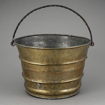 BRÖLLOPSHINK/ÄMBAR, mässing, allmoge, Järvsö/Ljusdal, Hälsingland. Daterad 24/3 1812.