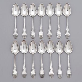 A 131-piece set of 'Suomi' silver cutlery, Suomen Kultaseppä oy/ Kultateollisuus oy, Turku 1927-1991.