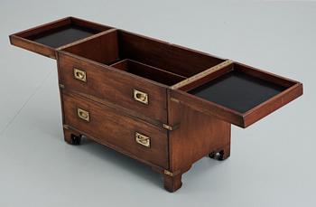 BARSKÅP, engelsk stil, enl uppgift inköpt på Nordiska Kompaniet, 1960-tal.