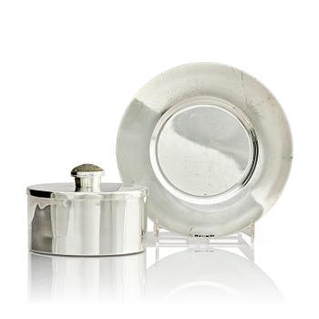 571. Lennart Larsson Guld AB, a Swedish silver butter box with lid and tray, Jönköping 1974.