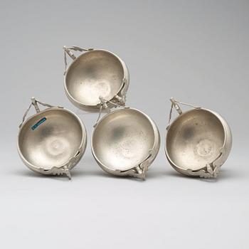BRÄNNVINSSKÅLAR, fyra stycken, av Gottlob Friedrich  Baumann, mästare i Hudiksvall 1789-1826/31.