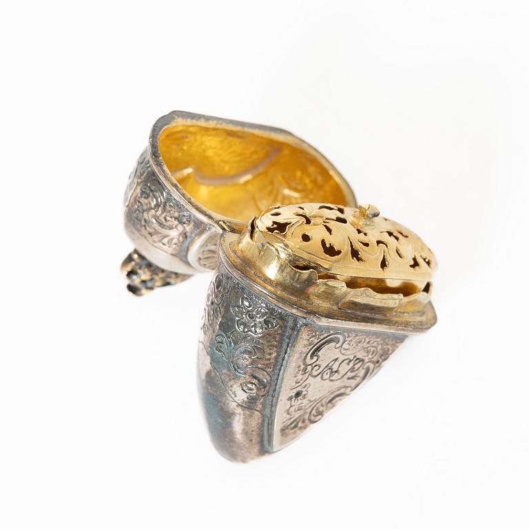 Luktdosa, silver, troligen Danmark 1800-tal.