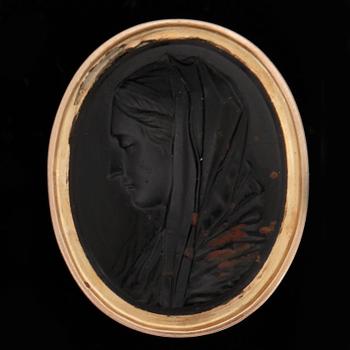 PETSCHAFT, guld, intaglio av sten, 1800-tal. Tot ca 9 gram.