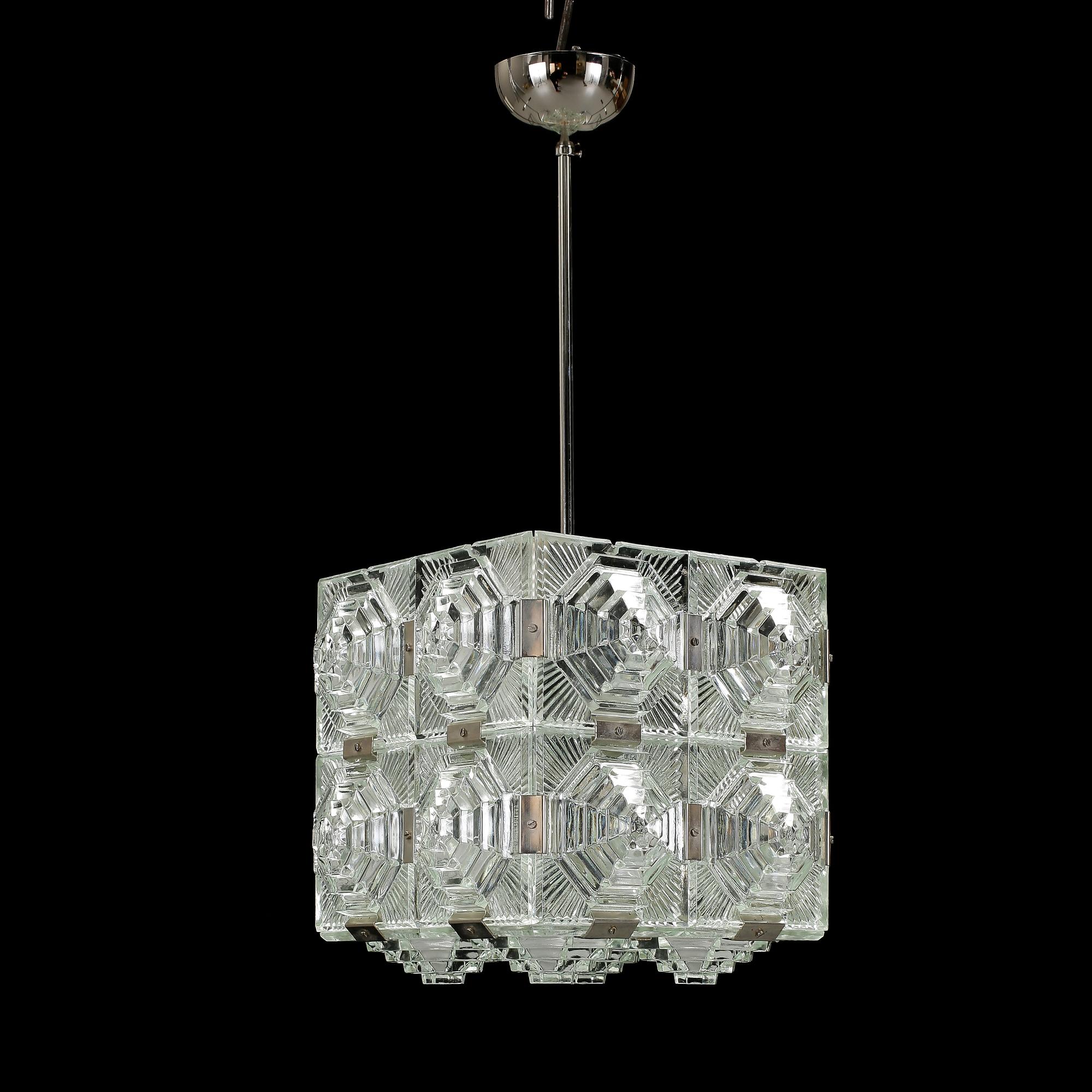 TAKLAMPA, 1960/70-tal. Höjd 60 cm.