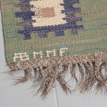 MÄRTA MÅÅS-FJETTERSTRÖM, a flatweave rug, signed AB MMF, 248 x 155 cm.