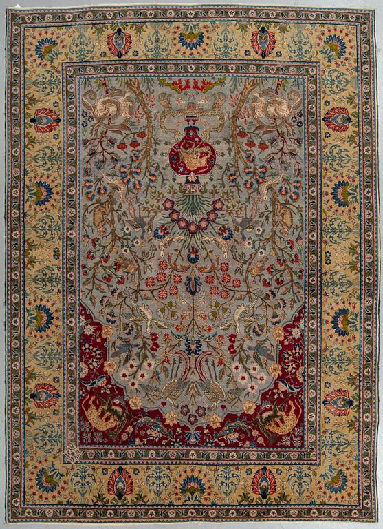 MATTO, a semi-antique Tabriz, ca 282,5-284,5 x 210-214,5 cm, inscriptions.