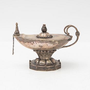 Georg Jensen, Table lamp/oil lamp, silver, Copenhagen, first half of the 20th century.