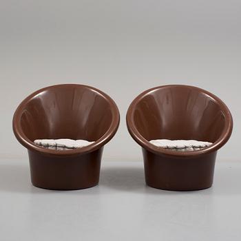 FÅTÖLJER, ett par, "Skopa", Olle Gjerlöv-Knudsen och Torben Lind för Ikea, modellen formgiven 1974.