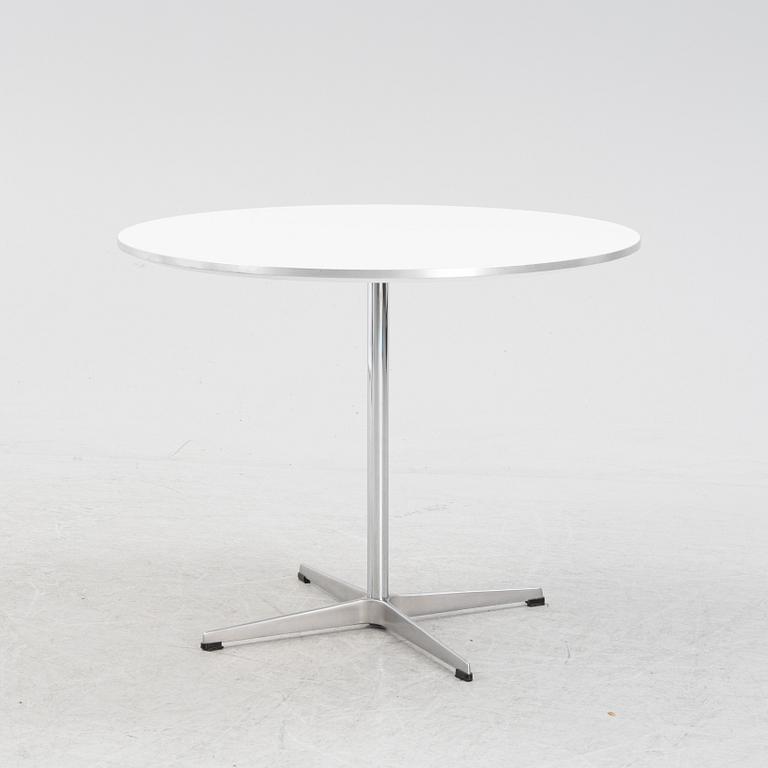 Bruno Mathsson & Piet Hein, a 'Supercirkel' table, Fritz Hansen, 1989.