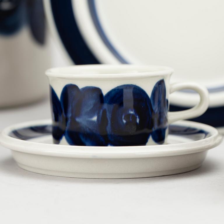 MATSERVIS, 38 delar, porslin, "Anemone" Ulla Procope, Arabia.