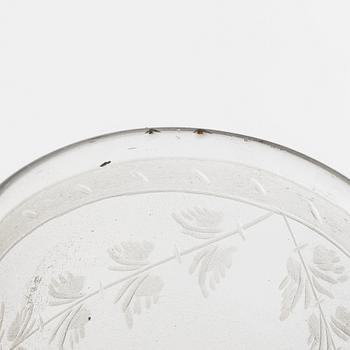 A group of 16 glasses (8+4+4), 19th century.