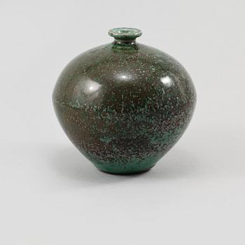 VAS, stengods, Berndt Friberg, Gustavsberg, 1900-talets tredje kvartal.