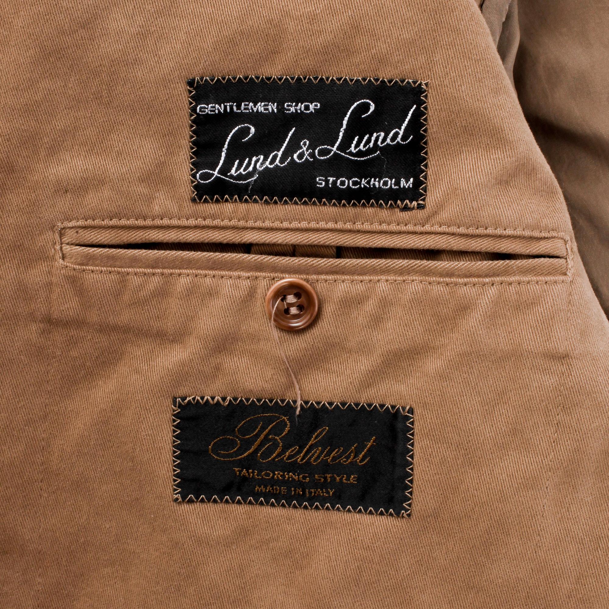 BELLVEST, a men's beige cotton jacket, size 54.