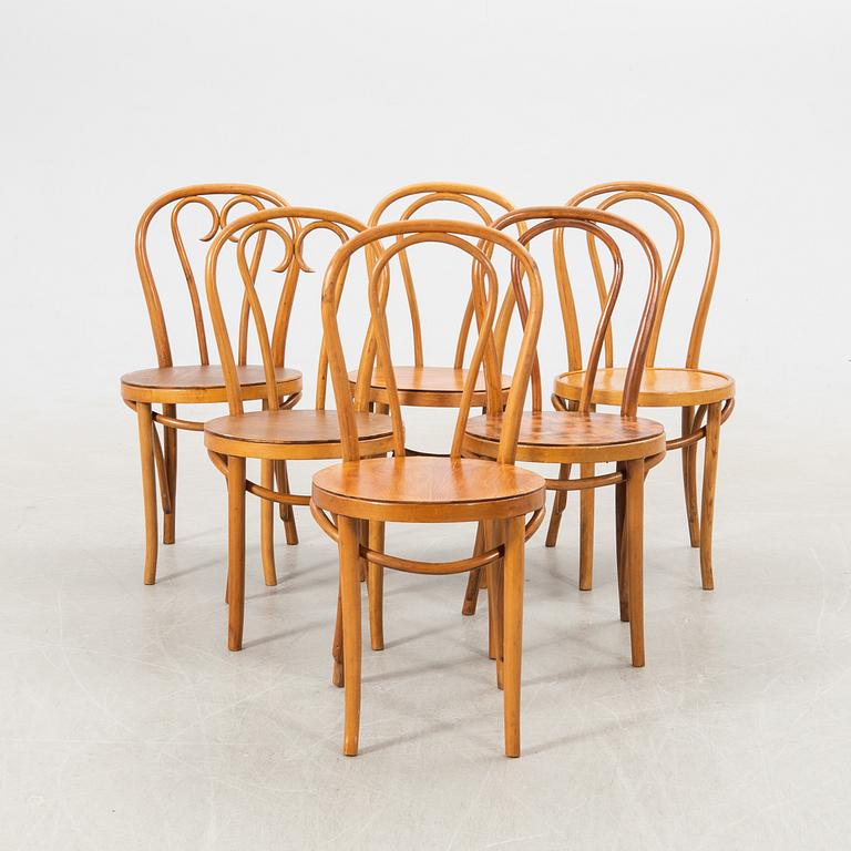 Stolar 6 st snarlika 1900-talets första hälft.