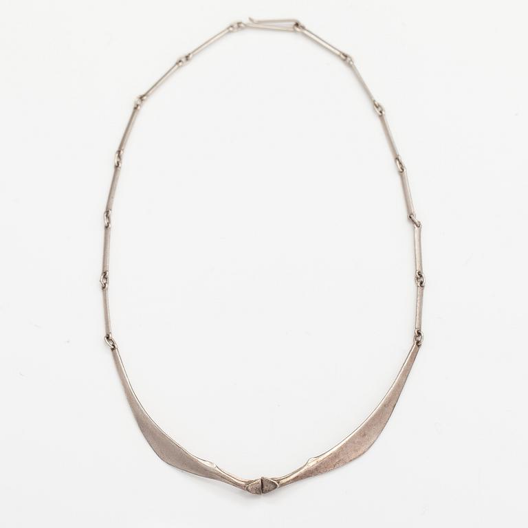 Zoltan Popovits, A stelring silver necklace "Bellatrix". Lapponia 1979.