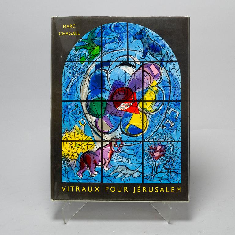 A book, "Marc Chagall Glasmalereien für Jerusalem", André Sauret, Monte Carlo, 1962.