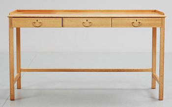 548. JOSEF FRANK
Skrivbord/sideboard, Firma Svenskt Tenn, modell 2115.