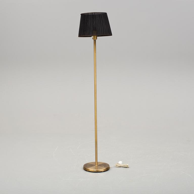 GOLVLAMPA, Asea, 1900-talets andra hälft.