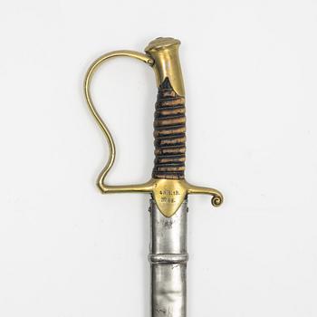 Sabel, svensk, m/1889 för artilleriet, med balja.