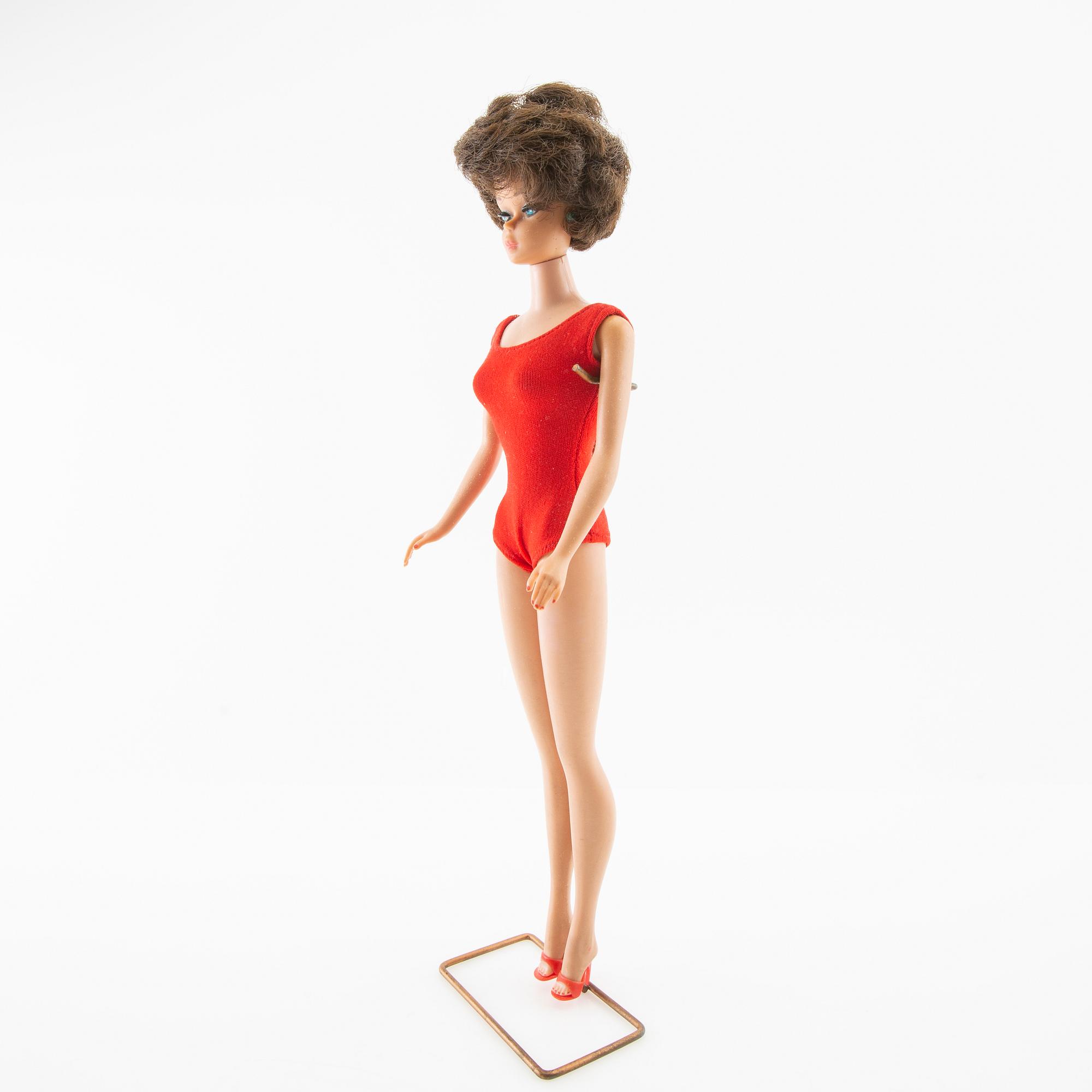 Docka Barbie med tillbehör Mattel 1960-tal Japan.