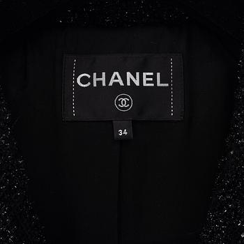 Chanel, a sparkly bouclé coat, size 34.