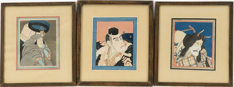 Japanska träsnitt, 19 stycken, med två försättsblad, Japan, 1900-talets första hälft.
