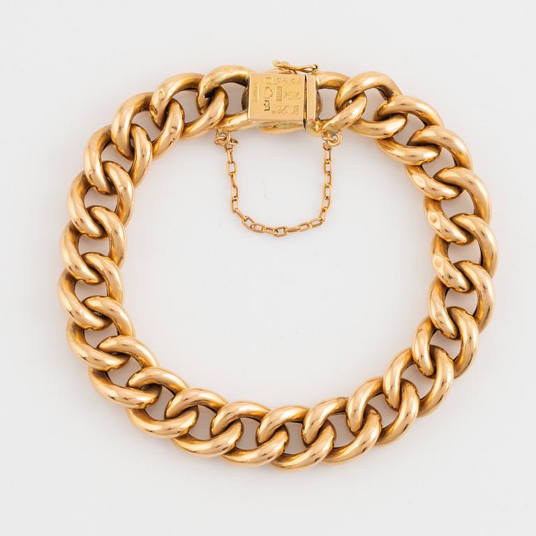 Bracelet, curb chain link in 18K gold, Gustaf Dahlgren & Co Malmö 1895.