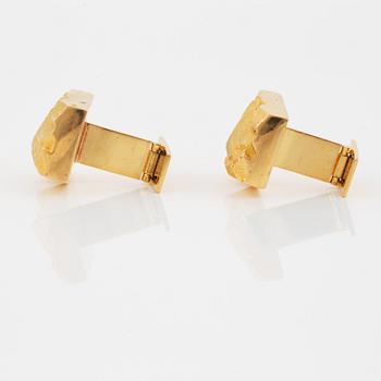 A pair of Björn Weckström 18K gold cufflinks.