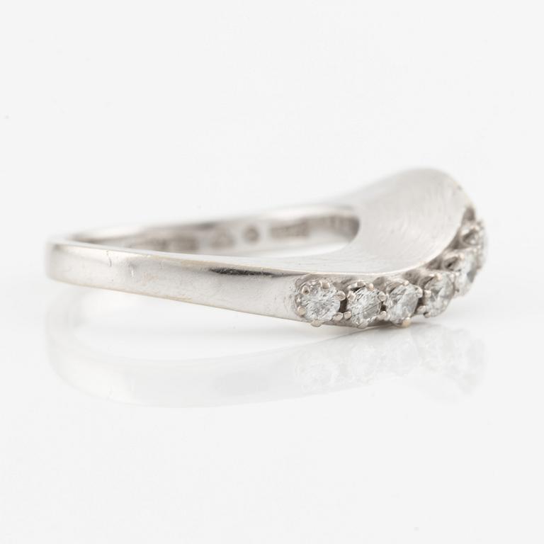 Ring W.A Bolin, design Barbro Littmarck, 18K white gold with brilliant-cut diamonds.