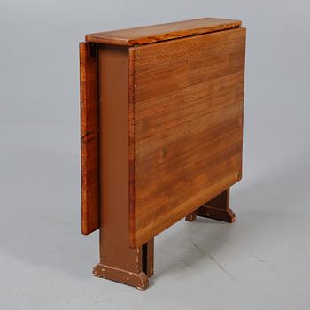 SLAGBORD, "Vapensmeden", Carl Malmsten, 1900-talets andra hälft.