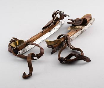 SKRIDSKOR, 1 par, 1800-talets andra hälft.