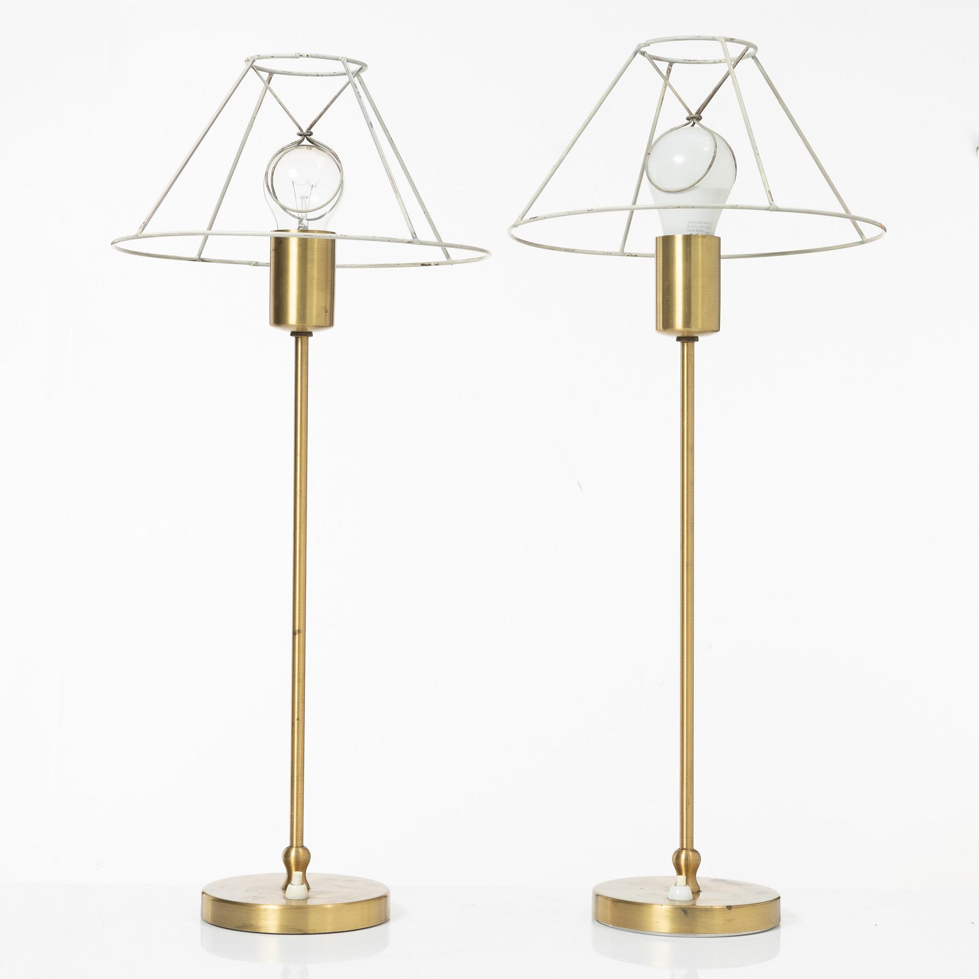 Josef Frank, a pair of model G 2332 table lamps, Svenskt Tenn.