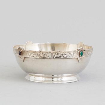 A Swedish Art Nouveau silver bowl, maker's mark CG Hallberg, Stockholm, 1903.