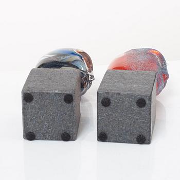 Bertil Vallien, skulpturer, ett par, Kosta Boda.