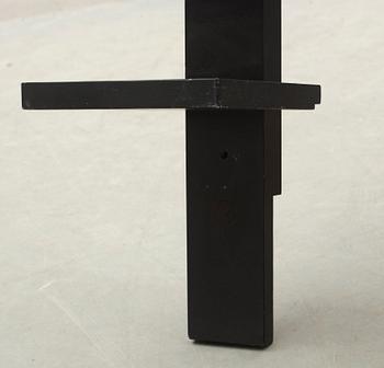 HYLLA, "Pilaster", design John Kandell för Källemo, 1990-tal.