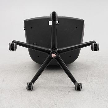 Ronan & Erwan Bouroullec, a 'Softshell Chair' desk chair, Vitra, 2015.