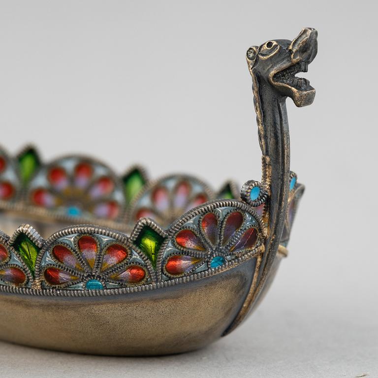 A norwegian silver and window enamelling salt cellar, mark of David Andersen, Oslo circa 1900.