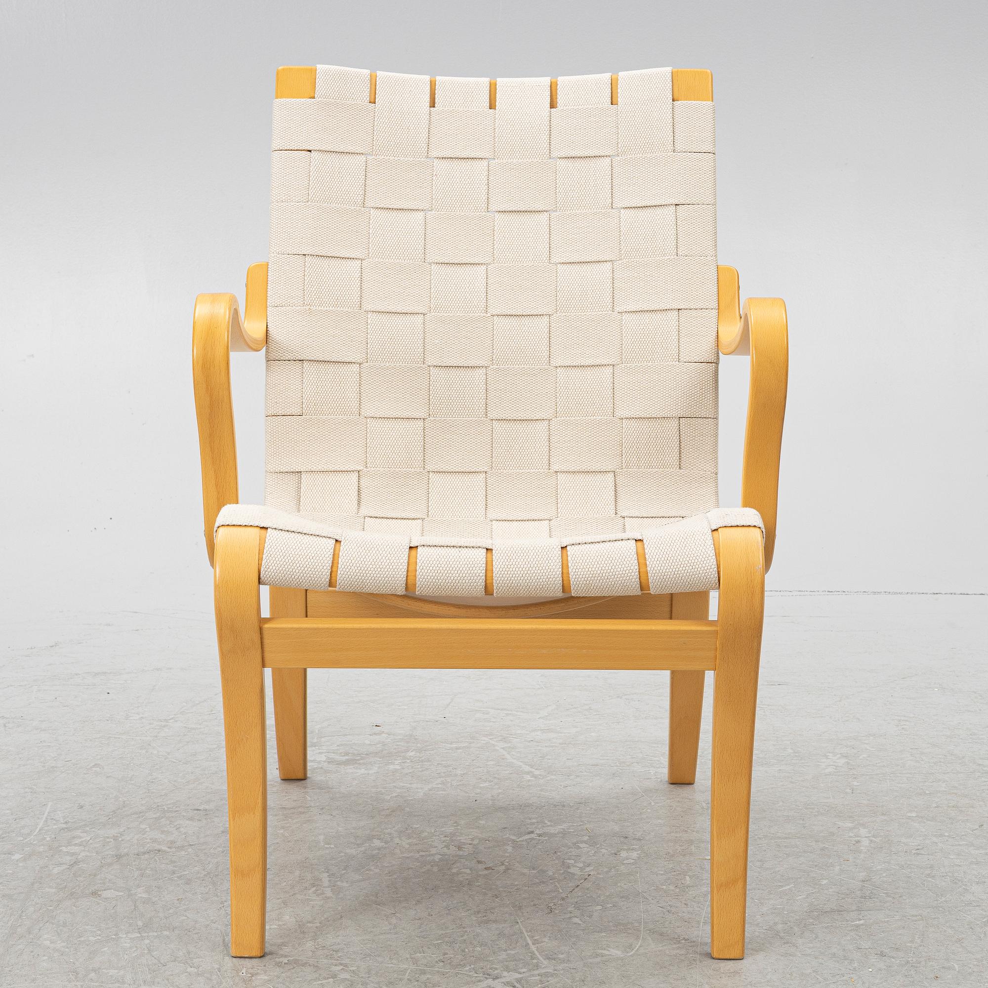 Bruno Mathsson, fåtölj/karmstol, "Eva", Firma Karl Mathsson, sent 1900-tal.