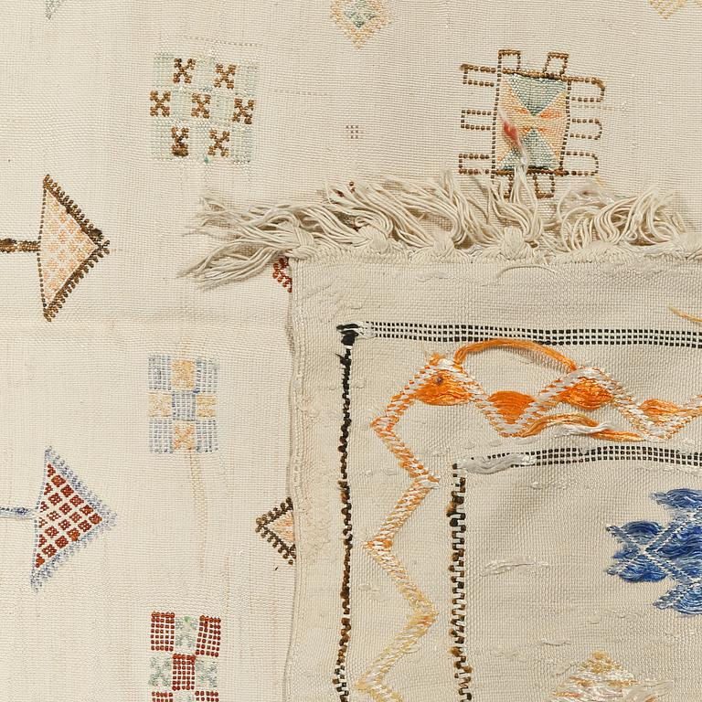 MATTA, Kelim, Nordafrika, omkring sekelskiftet 2000. 296 x 170 cm.